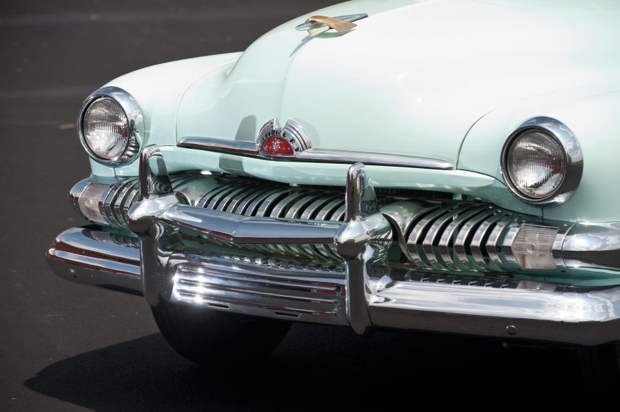  Mercury Monterey Coupe 1951 года  (фото 11 из 17)